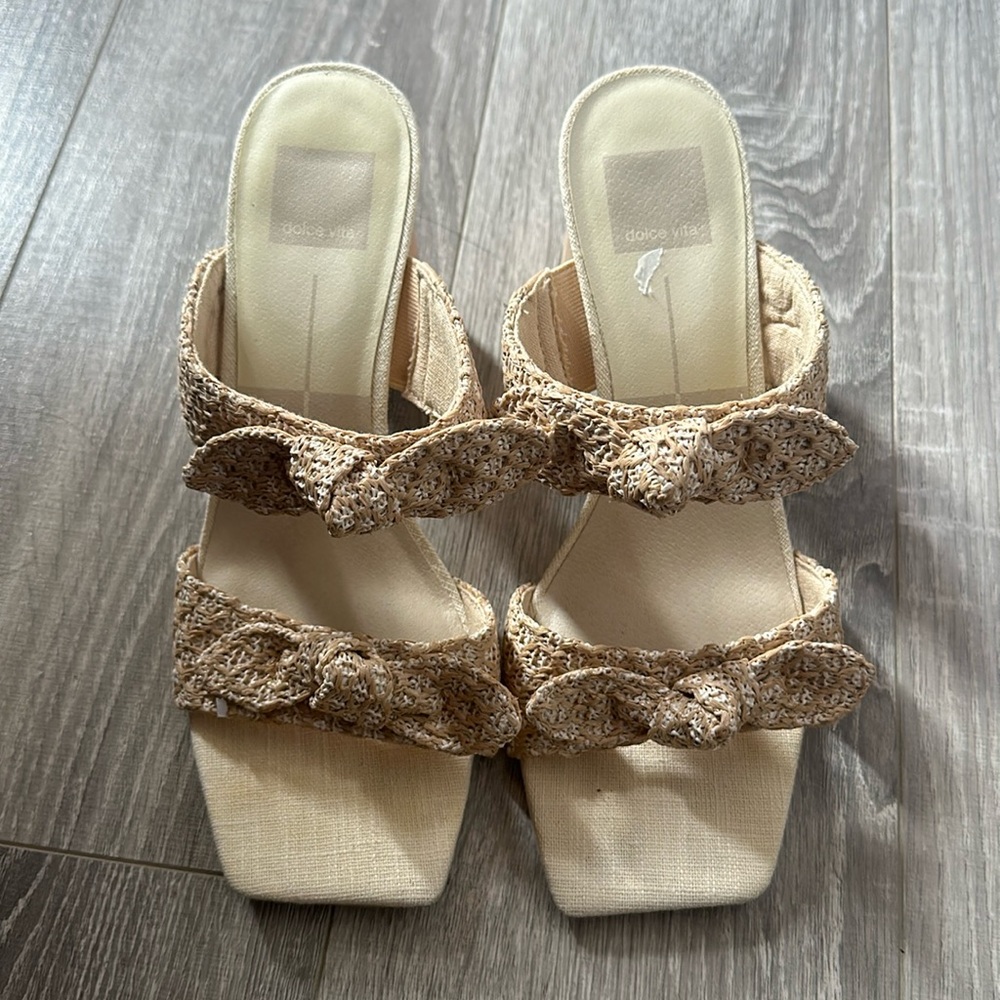 Cream Bowl Heels!